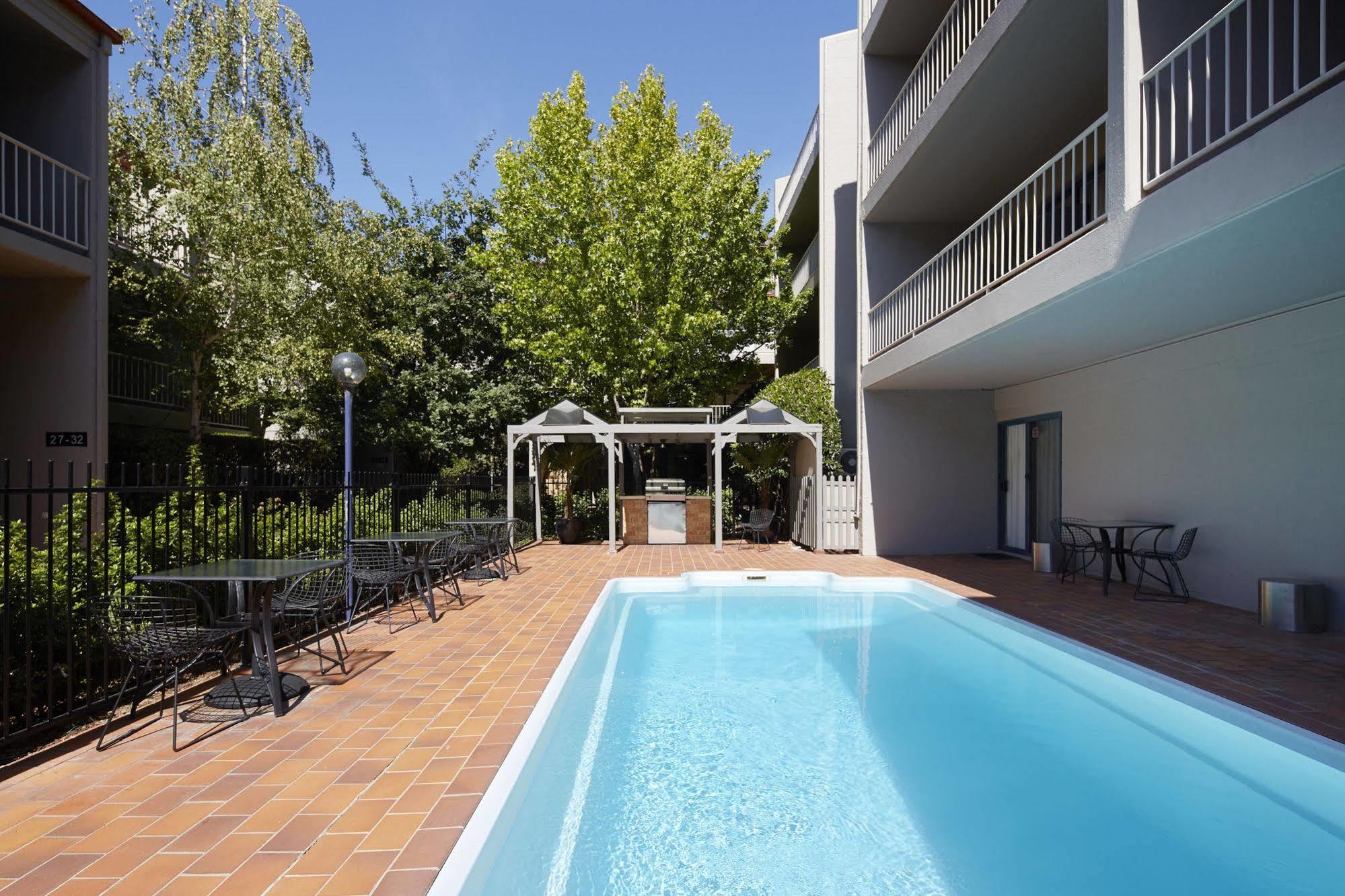 Pinnacle Apartments Canberra Ngoại thất bức ảnh